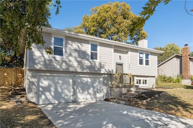 14204 W 63rd St, Shawnee, KS 66216 - photo 2