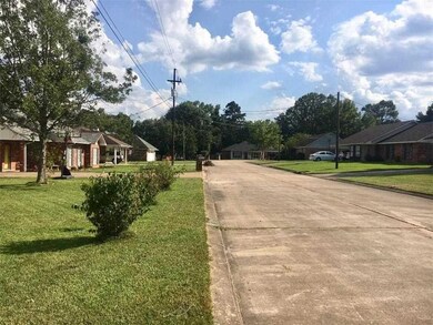 328 Twin Oaks Rd E, Pineville, LA 71360 - photo 6