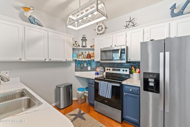 213KingsTrailDr1005 - 13
