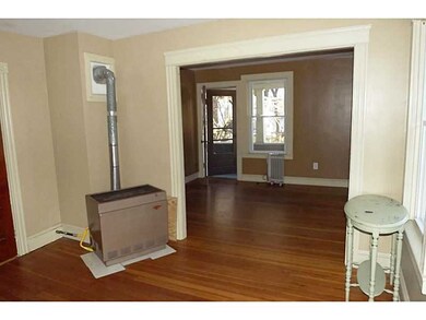 16 Redfern St, North Providence, RI 02911 - photo 6