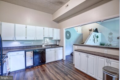 2120 Green Watch Way unit 101, Reston, VA 20191 - photo 5