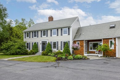 1 Wainwright Drive Cape-large-007-069-Fr