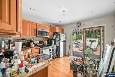 735 Clark Ave, Ridgefield, NJ 07657 - photo 7