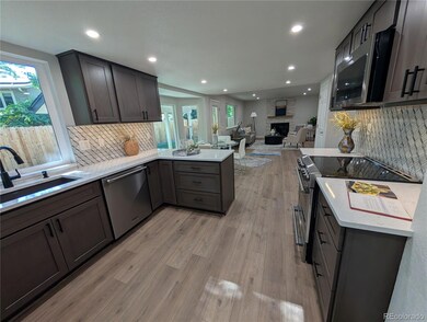 8129 S Yukon St, Littleton, CO 80128 - photo 5