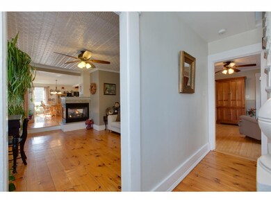 380 Arah St, Manchester, NH 03104 - photo 4