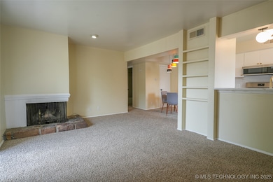 7321 S Yale Ave unit 219, Tulsa, OK 74136 - photo 6