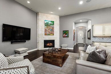 09-20450 N 98th Pl-9