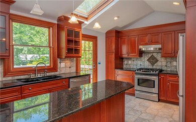 24 Reardon Dr, Middletown, RI 02842 - photo 7