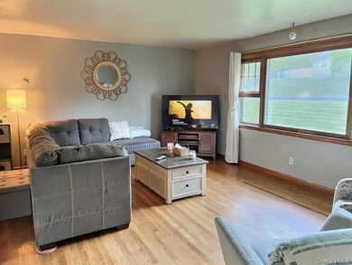 13 Eck Rd, Wappingers Falls, NY 12590 - photo 3