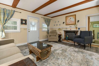 04-Living Room