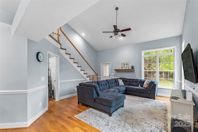 4927 Gateway Dr, Claremont, NC 28610 - photo 2