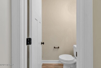 201 Kenan Loop, Jacksonville, NC 28546 - photo 4