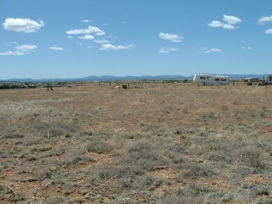 1575 W Antelope Cir, Paulden, AZ 86334 - photo 2
