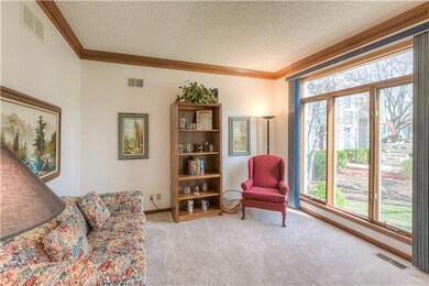 13742 W 76th Cir, Shawnee, KS 66216 - photo 3