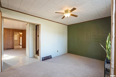 837 14th Ave S, Clinton, IA 52732 - photo 5