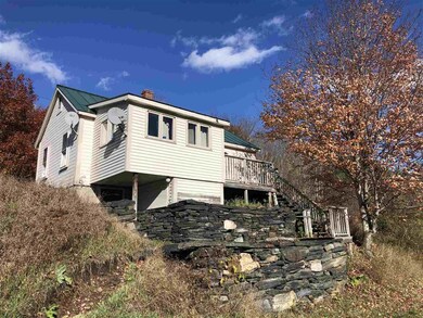 8836 Pomfret Rd, Pomfret, VT 05084 - photo 3