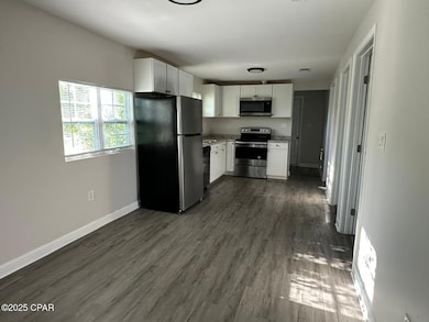 619 E 8th Place unit 1, Panama City, FL 32401 - photo 5