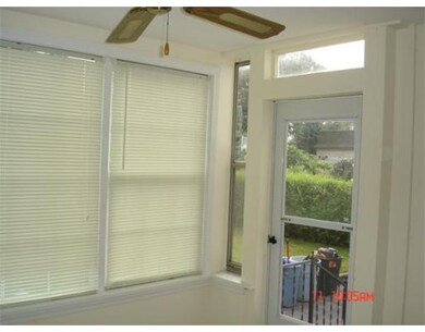 38 Campaw St unit 38, Lowell, MA 01850 - photo 4