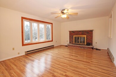 1055 State Rd, Effort, PA 18330 - photo 4