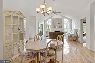 524 Poppy Ct unit V202, Langhorne, PA 19047 - photo 5