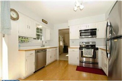 286 Wheatsheaf Ln, Langhorne, PA 19047 - photo 7