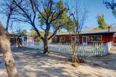 Oak View Home for Sale 66 Grapevine (6)