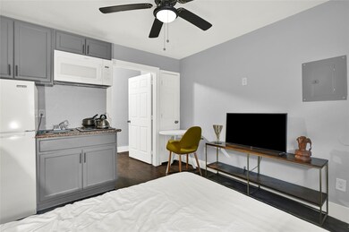 3714 Dabney St unit 6, Houston, TX 77026 - photo 3