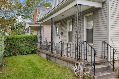 1246 Calumet Ave, Niagara Falls, NY 14305 - photo 5