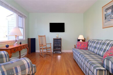 42 Squantum Dr, Middletown, RI 02842 - photo 3