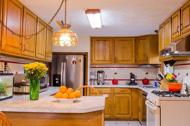 8 Floyd St, Saugus, MA 01906 - photo 6