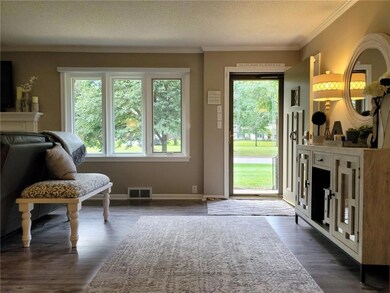 2408 Ohio Blvd, Terre Haute, IN 47803 - photo 2