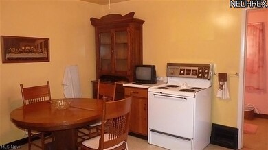 26378 Cranage Rd, Olmsted Falls, OH 44138 - photo 7