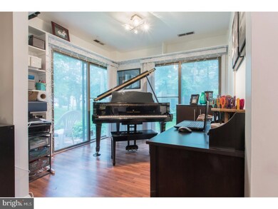 13A W Bluebell Ln unit 13A, Mount Laurel, NJ 08054 - photo 4