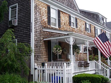 86 Kay St unit 1, Newport, RI 02840 - photo 2