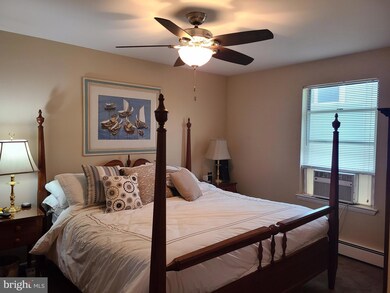 320 Walnut Court Way unit C20, Kennett Square, PA 19348 - photo 5