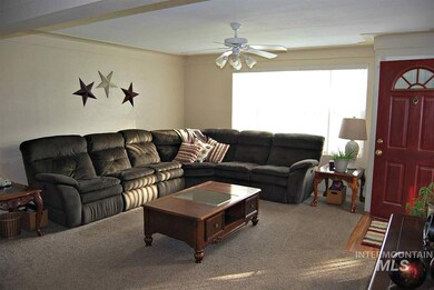 611 Almond St, Nampa, ID 83686 - photo 5