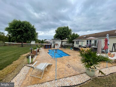 11509 Hampstead Dr, Fredericksburg, VA 22407 - photo 3