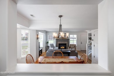 007_893zurichln12_709