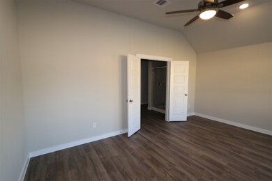 1208 Filly Creek Dr, Alvin, TX 77511 - photo 5