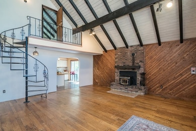 228 Florence Rd, Florence, MA 01062 - photo 6