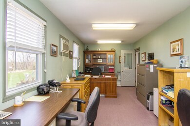 85 George St, Taneytown, MD 21787 - photo 6