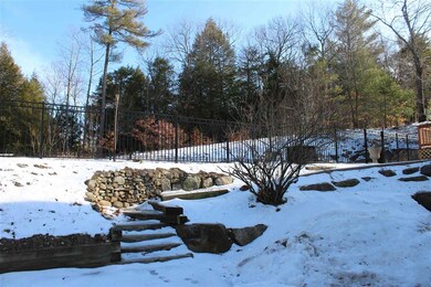11 Van Buren Cir, Goffstown, NH 03045 - photo 2