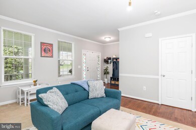 18599 Quantico Gateway Dr, Triangle, VA 22172 - photo 7