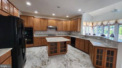 9009 Sunni Shade Ct, Perry Hall, MD 21128 - photo 4