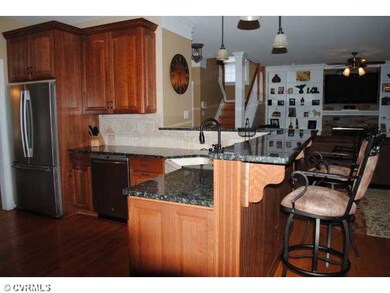 Kitchen - Renovated in 2010, the owner added speci