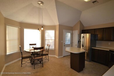 Eat-In Kitchen