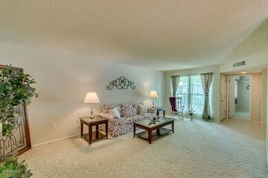 10585 W Palmeras Dr unit D, Sun City, AZ 85373 - photo 3