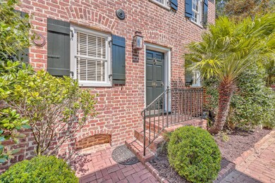 84 1/2 King Street