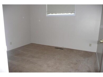 481 Westphal Ave, Columbus, OH 43213 - photo 7