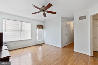 20 Macintosh Ct, Middle River, MD 21220 - photo 4